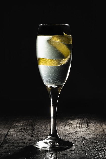 Welcoming Sweater Weather with a Fall-inspired French 75