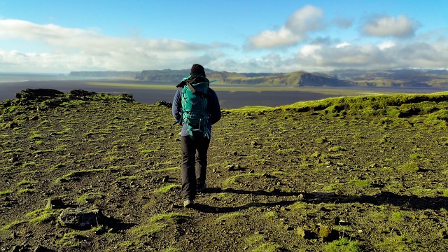 Solving the Problem of Hikers Being Left Clueless by Headphones